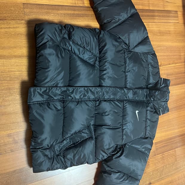 나이키 서마핏 패딩 