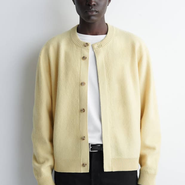 cos 보일드 울 크루넥 가디건 버터 옐로우