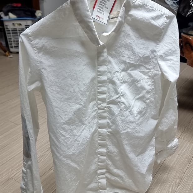 골든구스 LUXE BRAND 화이트 셔츠(xs)