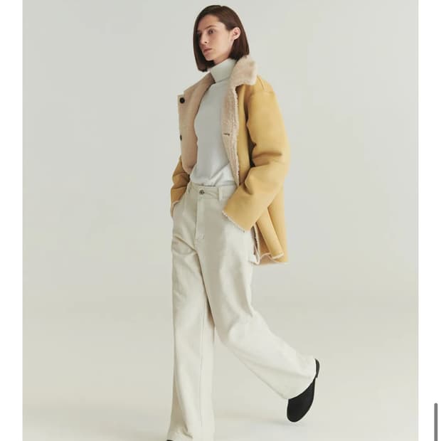 르바 리버시블 스웨이드 코트