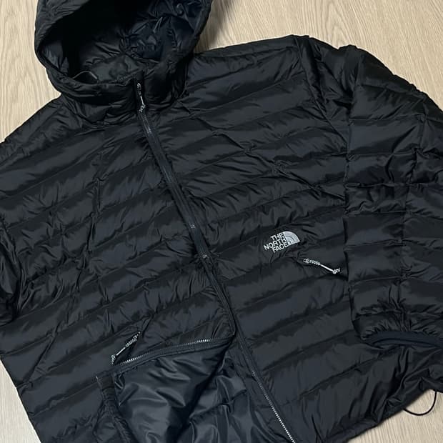 착1회 노스페이스 벤투스 온 자켓 블랙