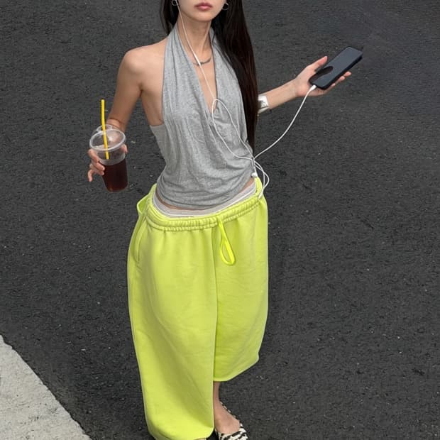 Molly wide jogger in Lime