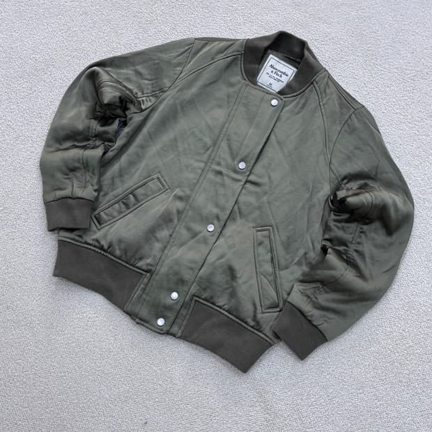 M 아베크롬비앤피치 봄버 자켓 0408E1