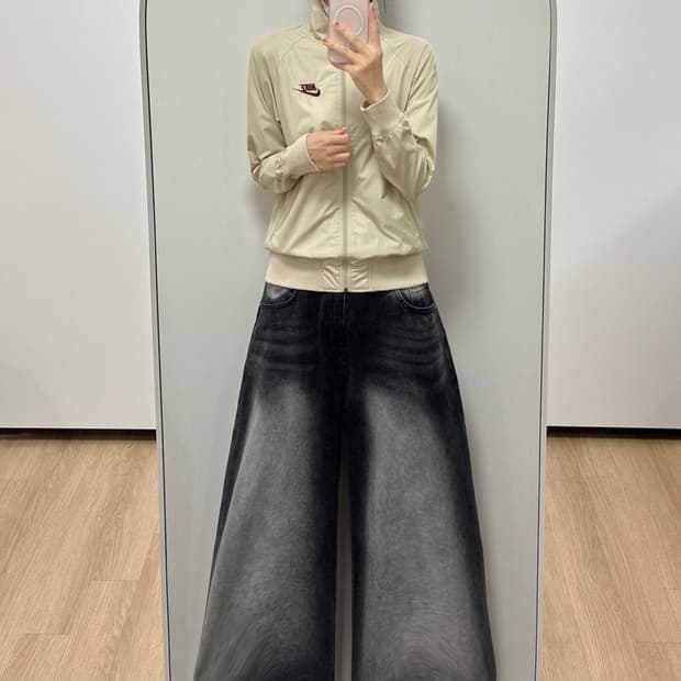나이키 버건디 자수로고 오레곤 베이지 바람막이 자켓