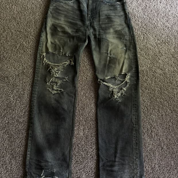 [S] 23SS 발렌시아가 디스트로이드 워싱 데님 팬츠 레귤러핏