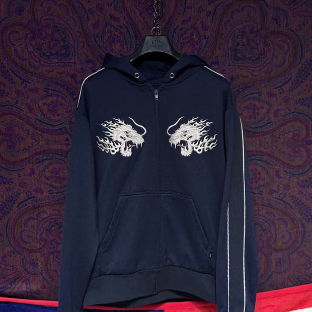 MPQ 드래곤 스카쟌 후드집업