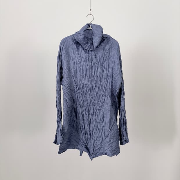 Wrinkle High Neck Blouse