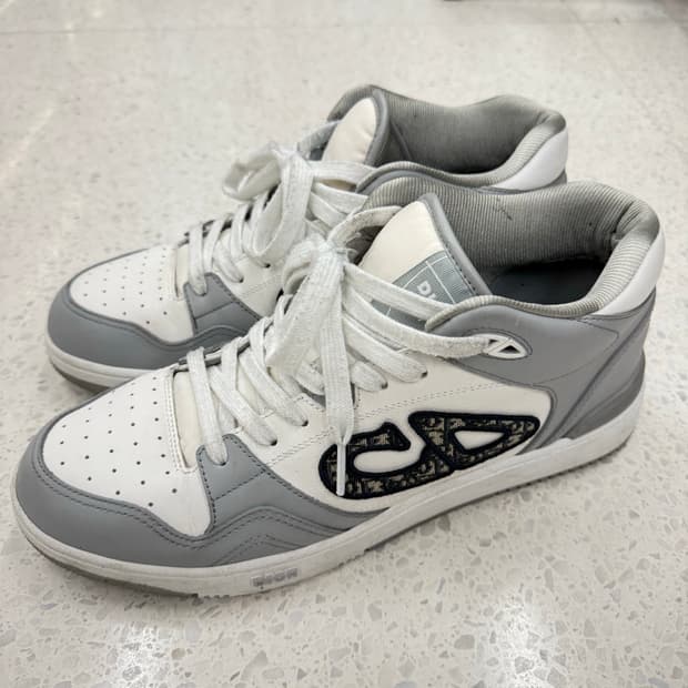 디올 B57 스니커즈