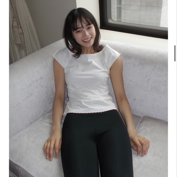 (구해요)페스토 dongle dongle tee