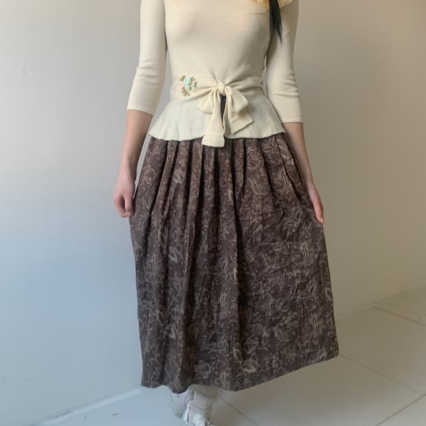 Flower pattern skirt
