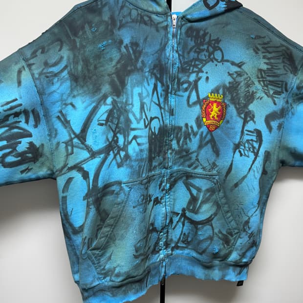 발렌시아가 스케이터 후드집업