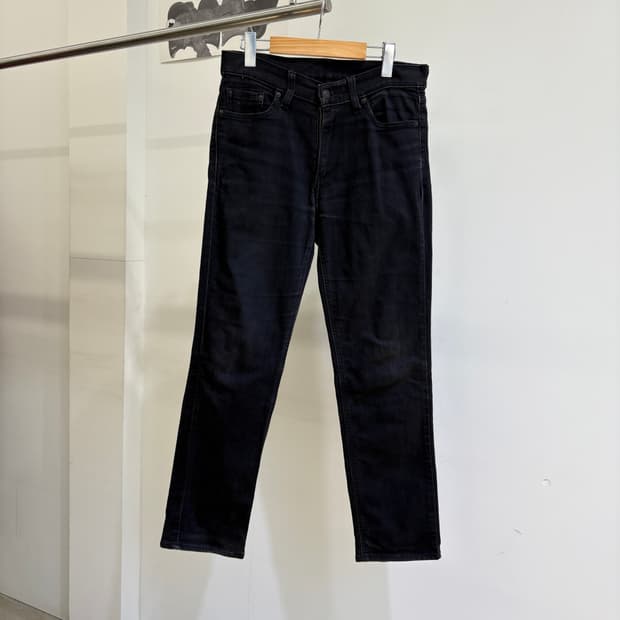 LEVIS 541 데님팬츠