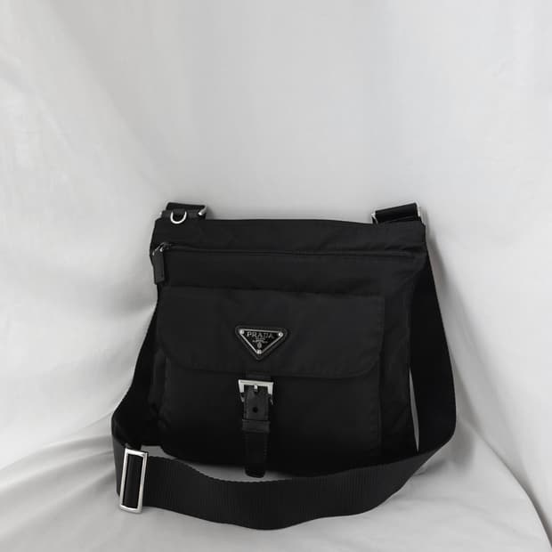 [정품 PRADA] 프라다 폴딩 투지퍼 나일론 크로스백 남녀공용