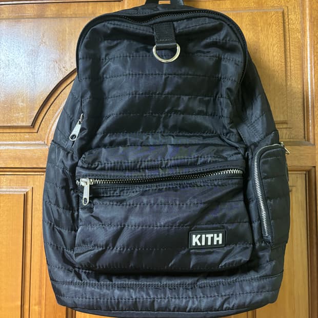 kith 백팩