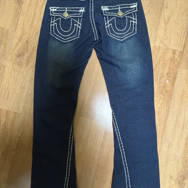 트루릴리젼 트루진 조이 JOEY 로우라이즈 부츠컷 데님팬츠