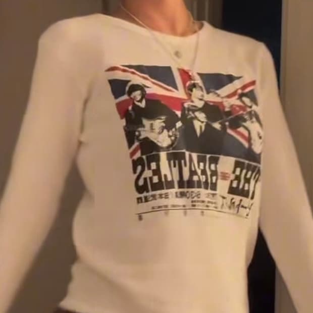 브랜디멜빌 비틀즈 롱슬리브 삽니드아………