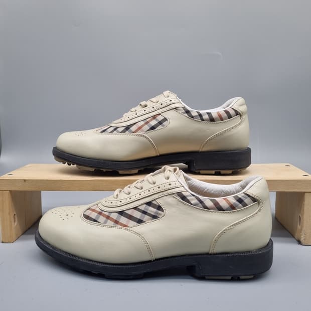 닥스 여성 골프화 실사이즈 240