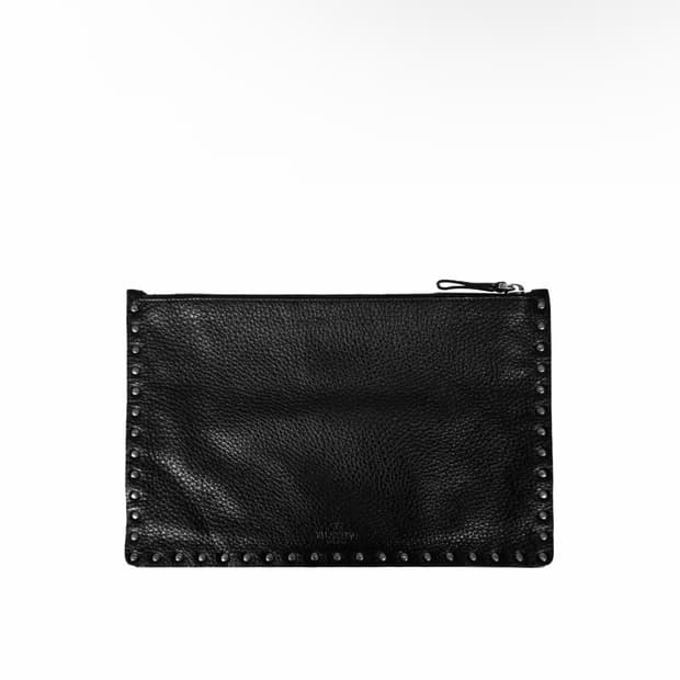 발렌티노 여성 락스터드 롤링 레더 클러치백 블랙 LW2P0269VQ1