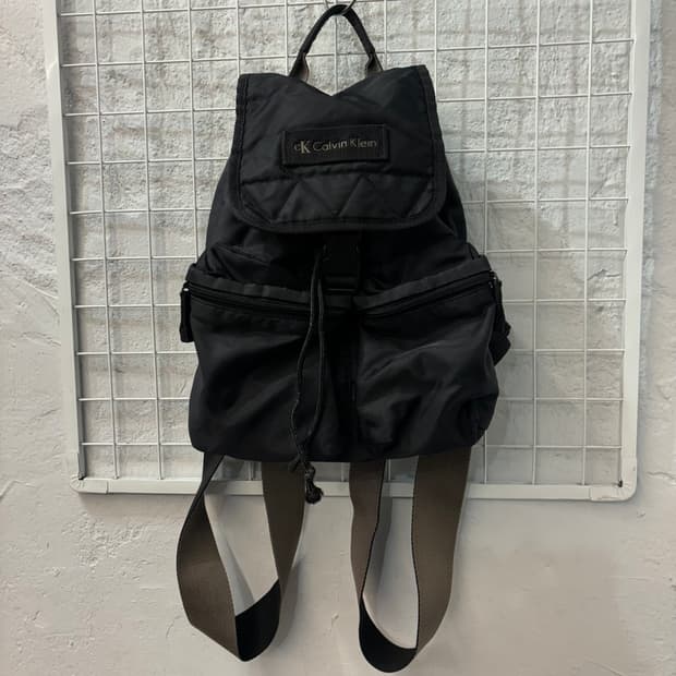 캘빈 클라인 빈티지 나일론 미니 백팩 OS