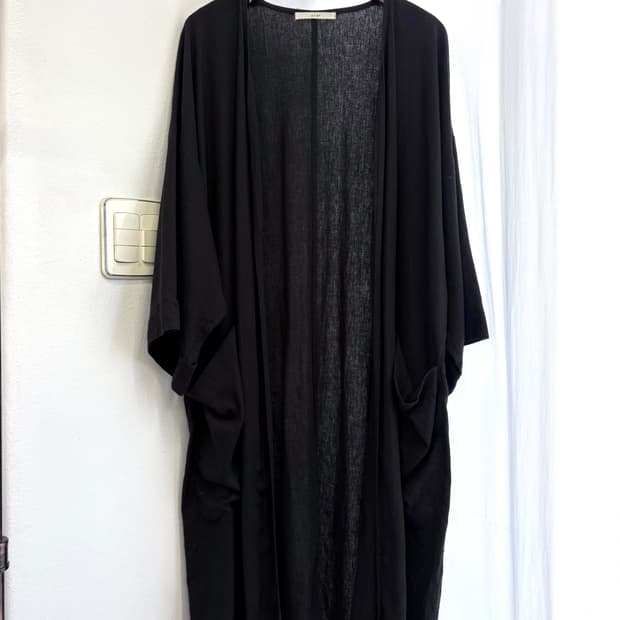 e.r.g* 블랙 린넨 블랙 로브 JPN