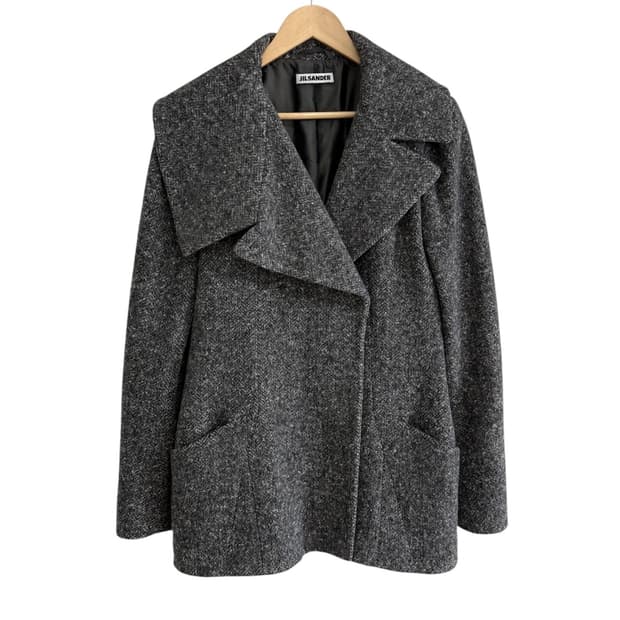 질샌더 비대칭 와이드 라펠 울 코트