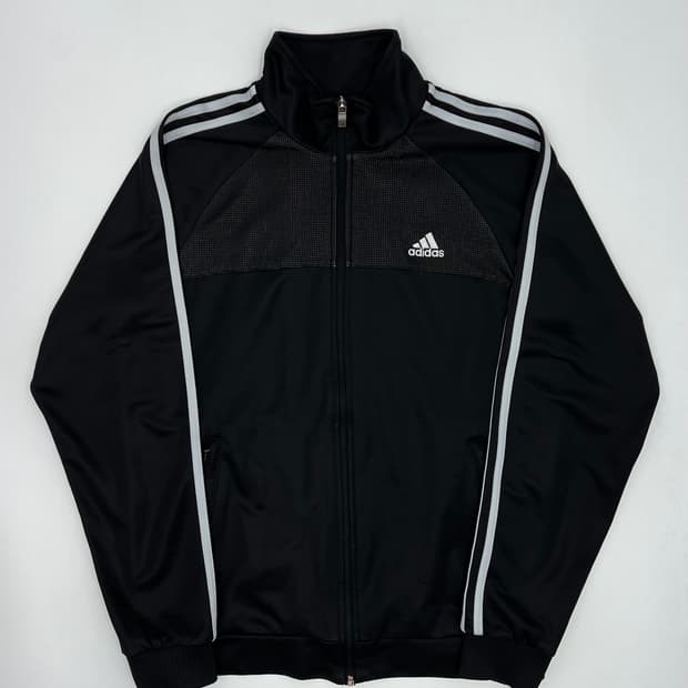 아디다스 트랙탑