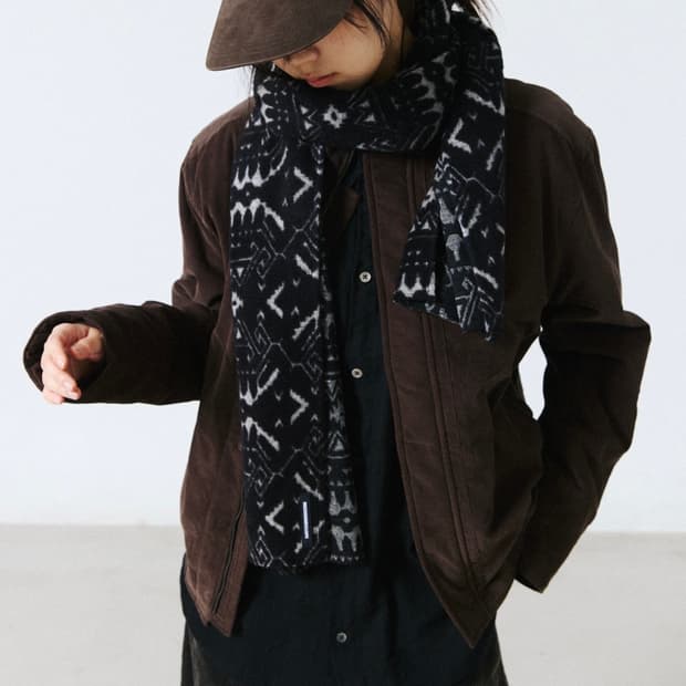 해칭룸 Fleece Jacquard Muffler 