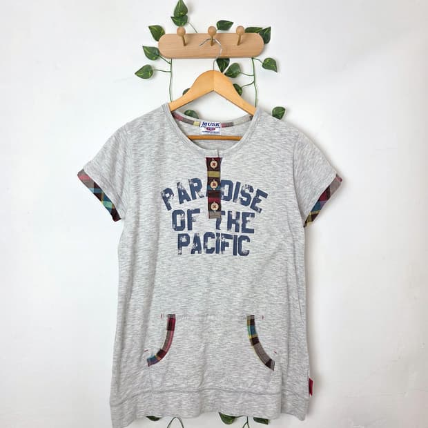 너드 반팔 티셔츠