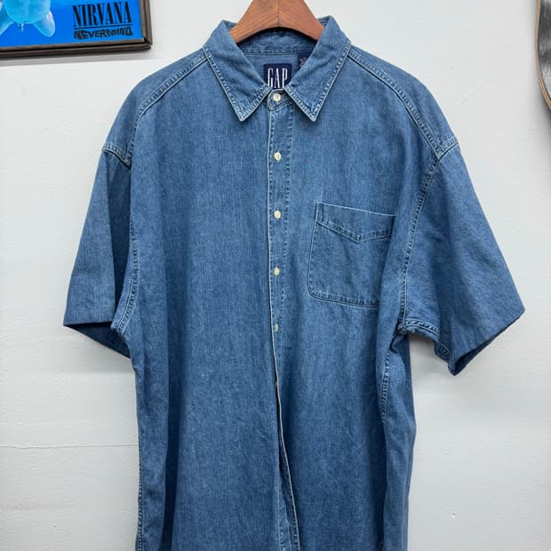 GAP 데님 반팔 셔츠