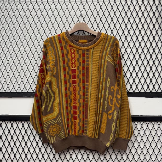 란셀 빈티지 고딕 패턴 디테일 울 니트 스웨터 브라운