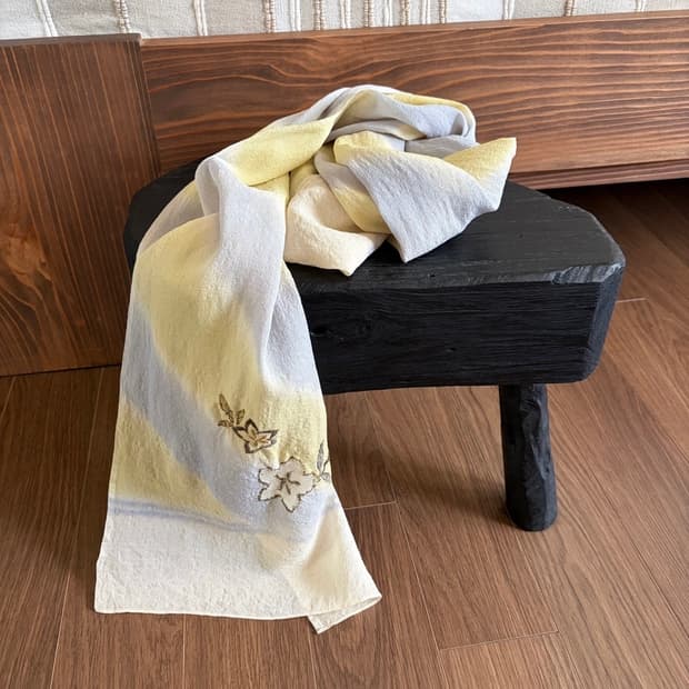 flower point scarf