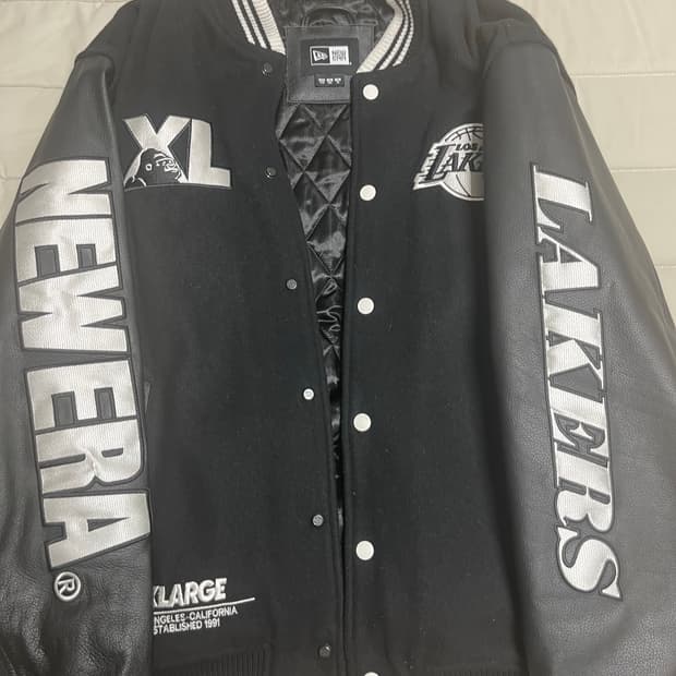 뉴에라 엑스라지 레이커스 바시티 자켓 XL