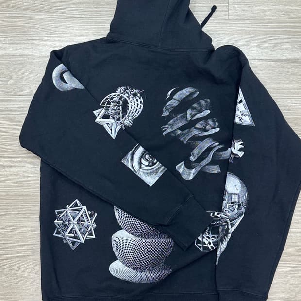 supreme ss17  M.C. Escher Hooded L