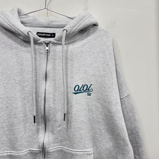 OIOI 서울 스몰로고 투웨이 헤비코튼 후드집업