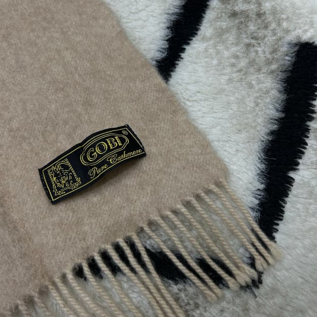 GOBI 캐시미어 투톤 머플러