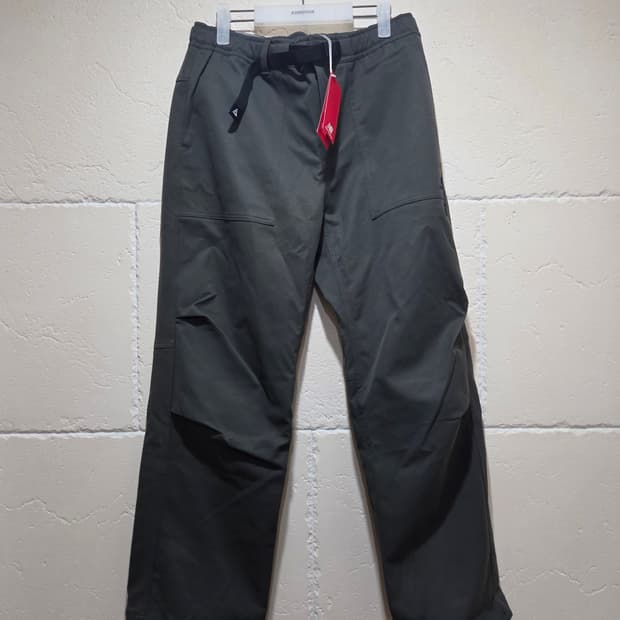 뉴발란스 유니 스트레치 벨티드 팬츠 L 카키 새상품