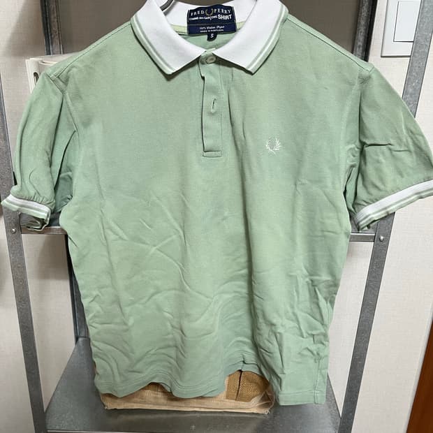 꼼데 프레드페리 카라티