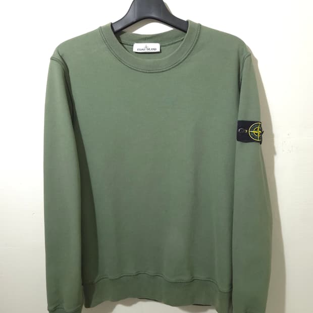 [새상품급] 스톤아일랜드 맨투맨 M Size Green