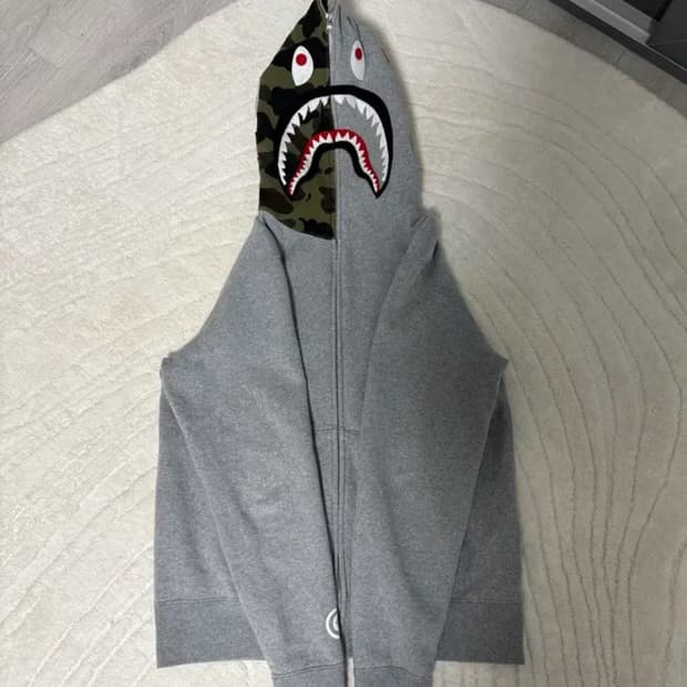 BAPE 샤크 후드집업