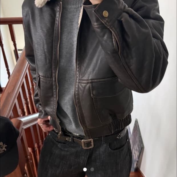 무스탕 brown 핀던