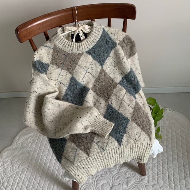 퓨어 울 100 셰틀랜드 쿠앤크 보카시 아가일 니트