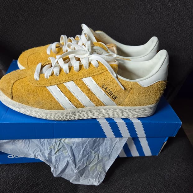 아디다스 가젤 옐로우 상태최상