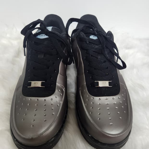 나이키 에어포스 1 폼포짓 프로 로우 260사이즈