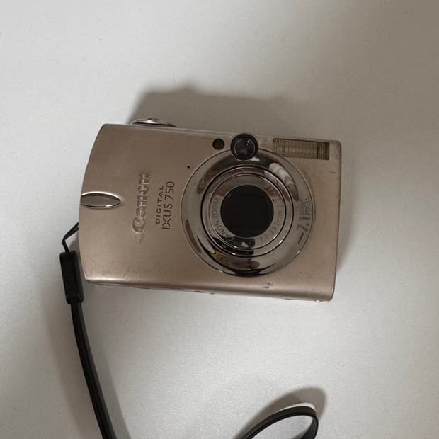 캐논 익서스 750 IXUS 750 빈티지 디카