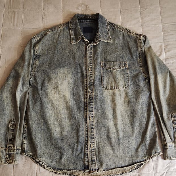 디미트리블랙 바이오워싱 데님 셔츠