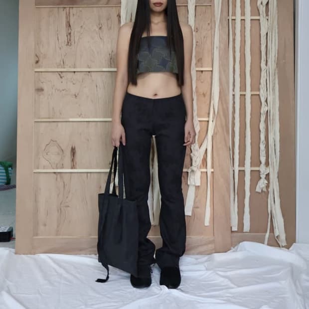 공테잎 0tape flower flared pants