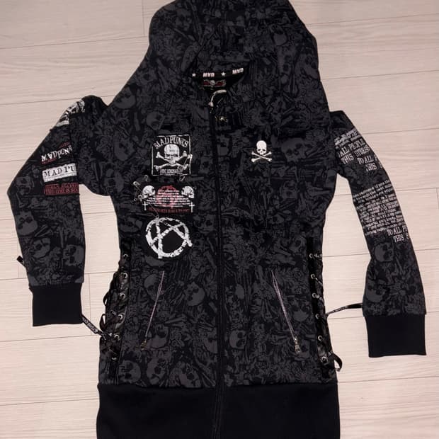 매드펑크 mad punks 우사미미 후드집업