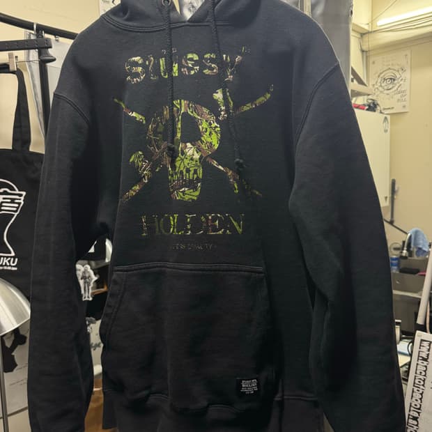 스투시 홀덴 콜라보 후드티