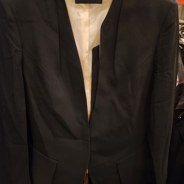 타임 포스트모던 블랙 자켓