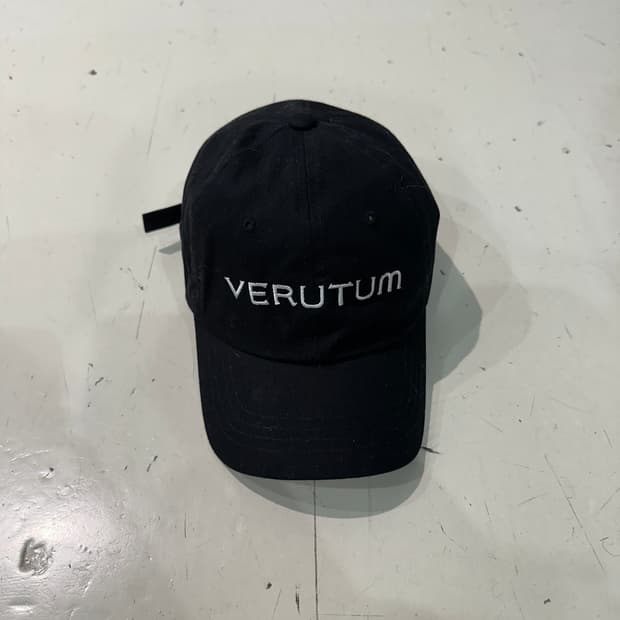 베르툼 볼캡 모자